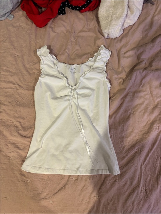 Brandy Melville Tops - Brandy Melville White Ruffle Tie-Front Camisole